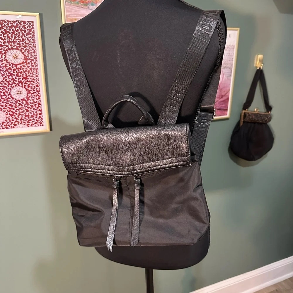 Botkier Black Backpack Modern Minimalist Design 🧚‍♀️